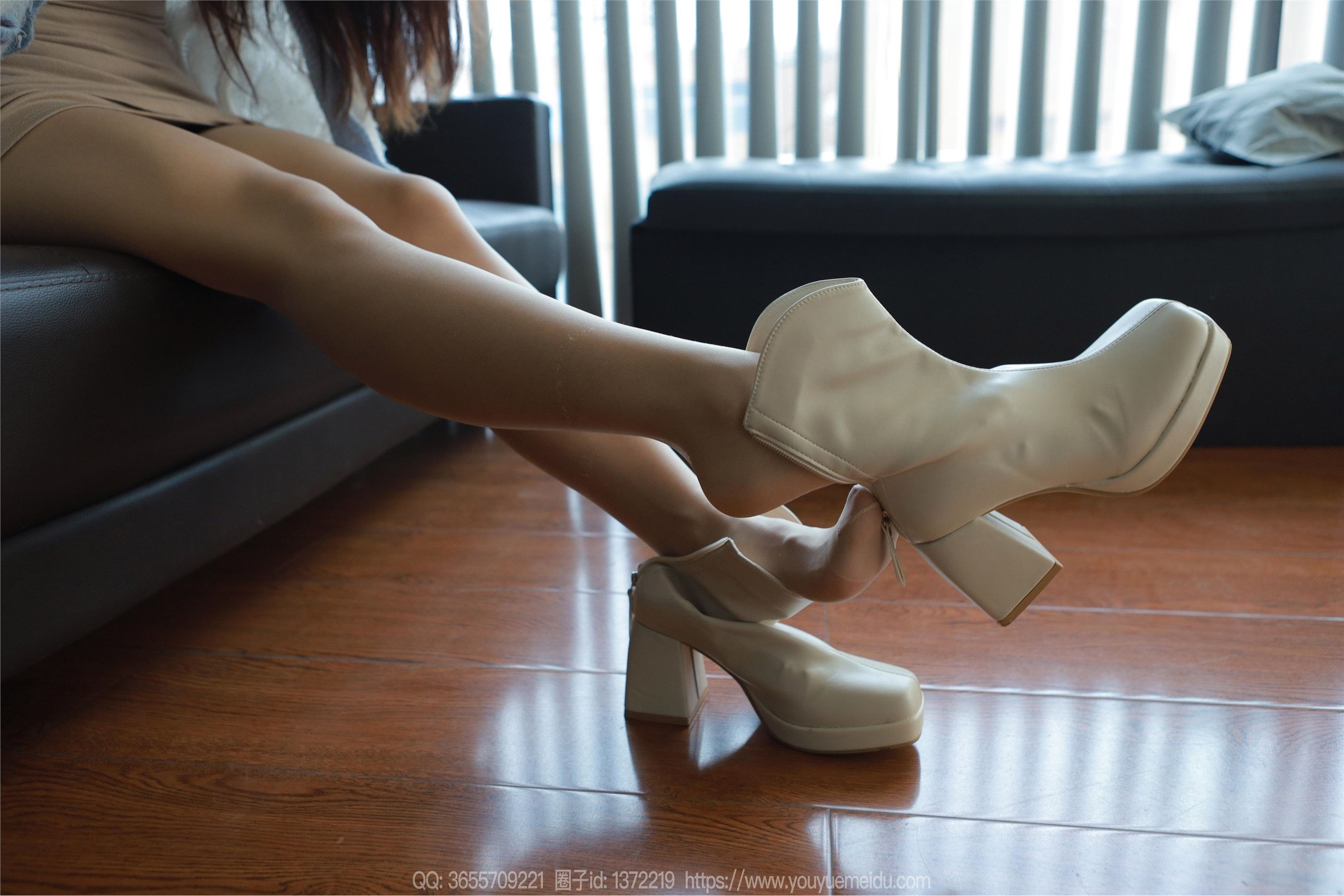 IESS异思趣向  2023.10.13 丝享家 1558 兔兔《亲密女友》